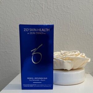 ZO Skin Health Renew + Replenish Duo -
NWT - Exp 6/2028
